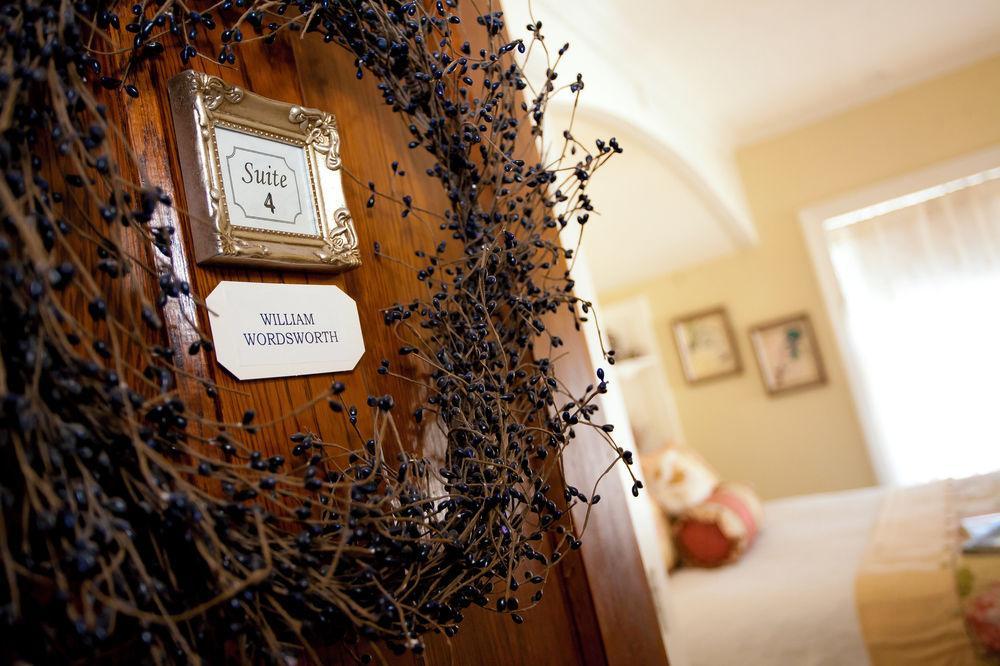 הרטפורד Westphal Mansion Inn Bed & Breakfast מראה חיצוני תמונה