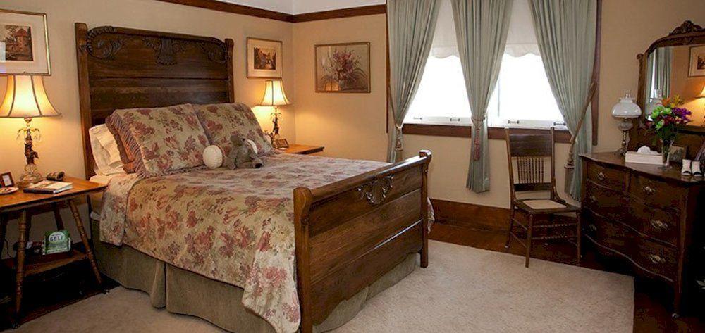הרטפורד Westphal Mansion Inn Bed & Breakfast מראה חיצוני תמונה