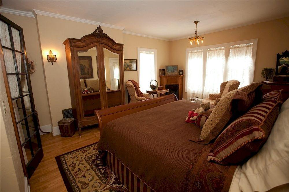 הרטפורד Westphal Mansion Inn Bed & Breakfast מראה חיצוני תמונה