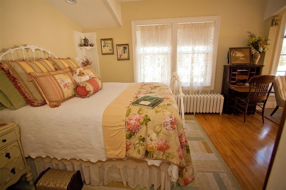 הרטפורד Westphal Mansion Inn Bed & Breakfast מראה חיצוני תמונה