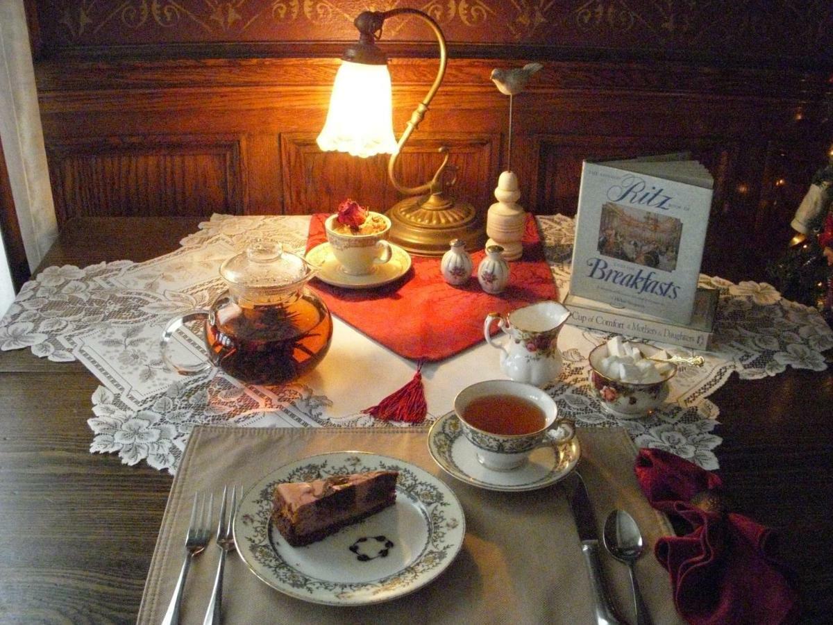 הרטפורד Westphal Mansion Inn Bed & Breakfast מראה חיצוני תמונה